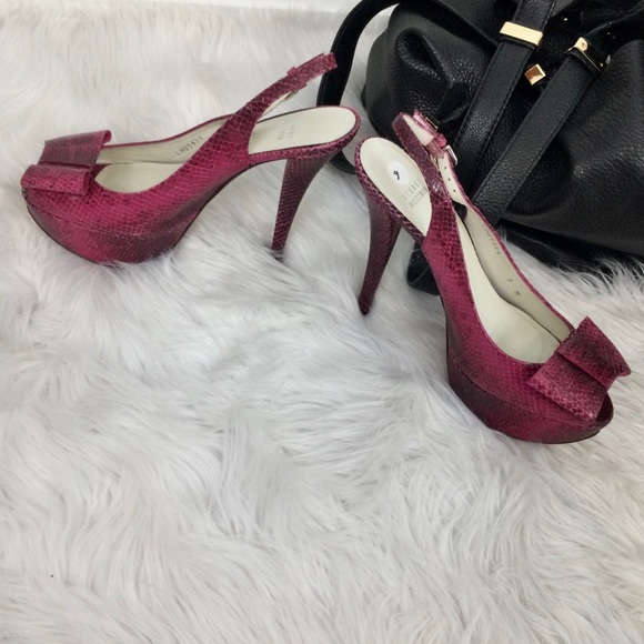 Stuart Weitzman Fuschia Snakeskin Platform Open Toe Heels With Bow EUC! - Picture 3 of 10
